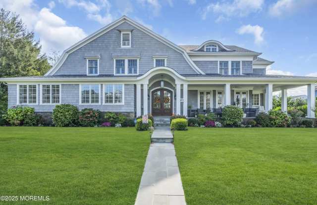 211 Lorraine Avenue photos photos