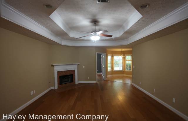 1704 Stone Pointe Drive Gallery 3