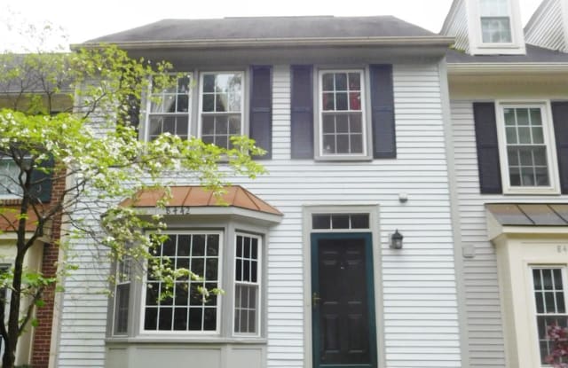 8442 SPRINGFIELD OAKS DRIVE - 8442 Springfield Oaks Drive, Newington, VA 22153