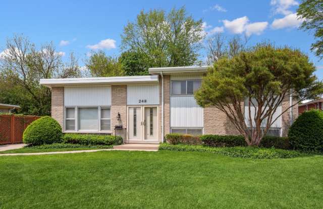 248 Vista Court - 248 Vista Court, Wilmette, IL 60091