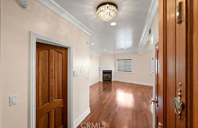 11989 Laurelwood Drive Gallery 2