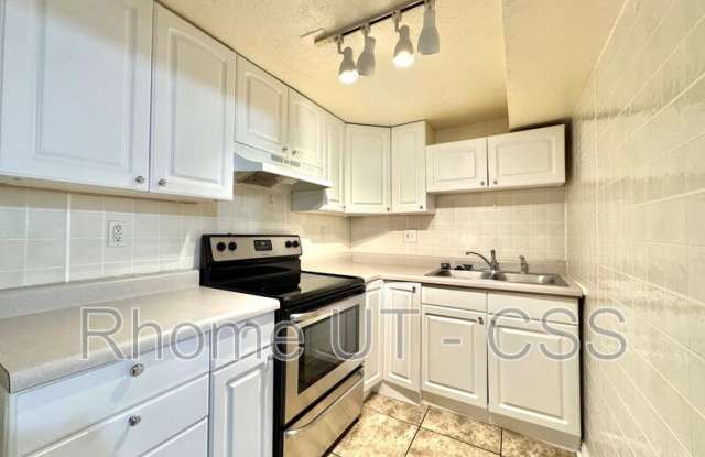 4274 S 2300 E photos photos