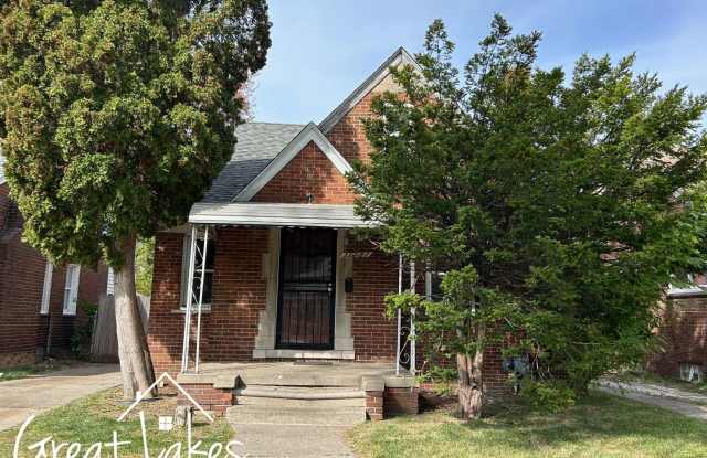 Charming 3 Bedroom 1 Bathroom now available for rent - 11281 Kenmoor Street, Detroit, MI 48205