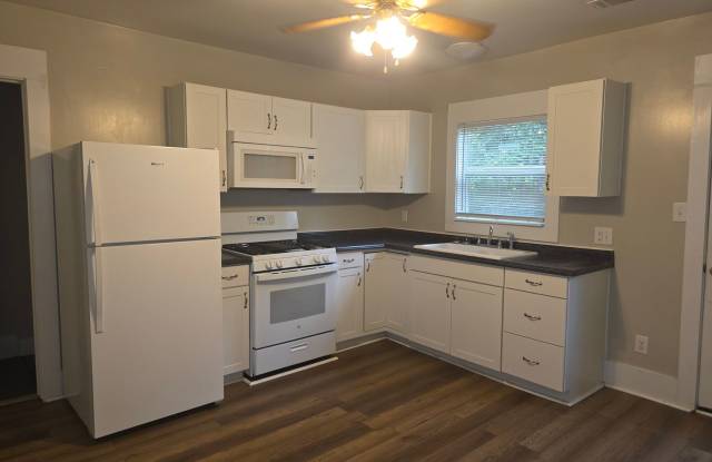 Remodeled 3-Bedroom Home with Basement – $1,350/Month | Accepting Section 8 Gallery 3