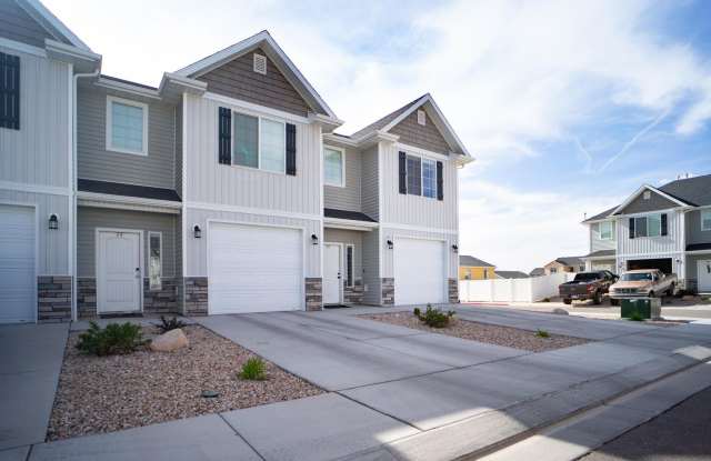 Townhome in The Fields Gallery 1