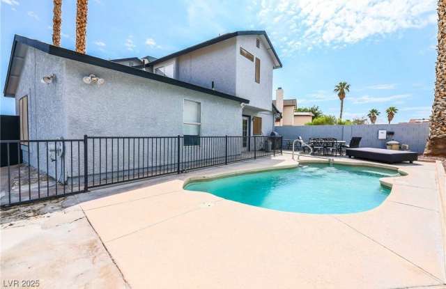 6737 Evanston Avenue photos photos