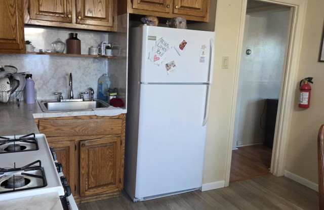 413 Paderewski Avenue photos photos