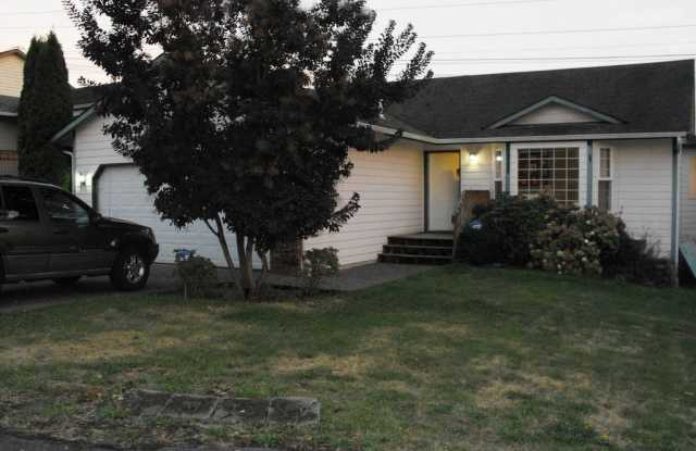 1103 Lake Crest Dr - 1103 Lake Crest Drive, Snohomish, WA 98290