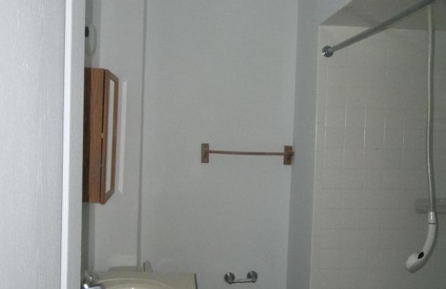 333 Apt B FILMORE STREET Gallery 3