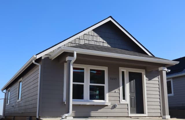 Single Level Home in New SunRidge Community photos photos