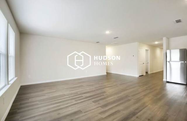 336 Bounding Main Gallery 3