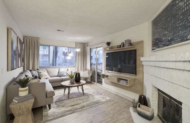 Alvista Trailside Gallery 3