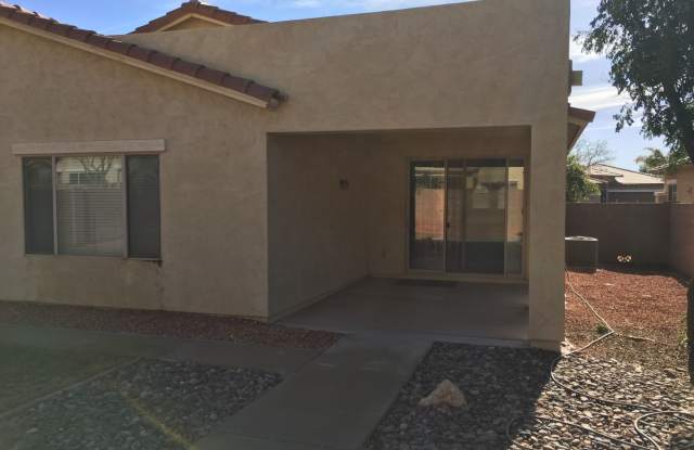 876 E. Riviera Place Gallery 2