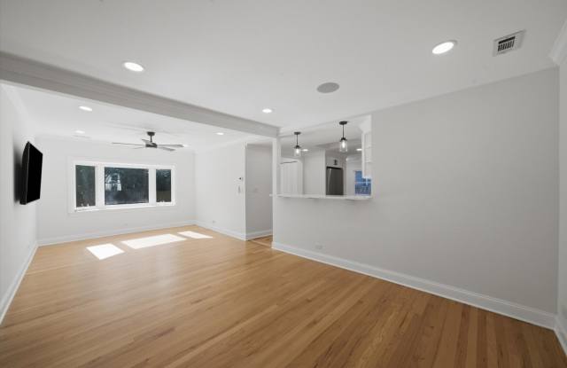 3309 Meadow Lane Gallery 4