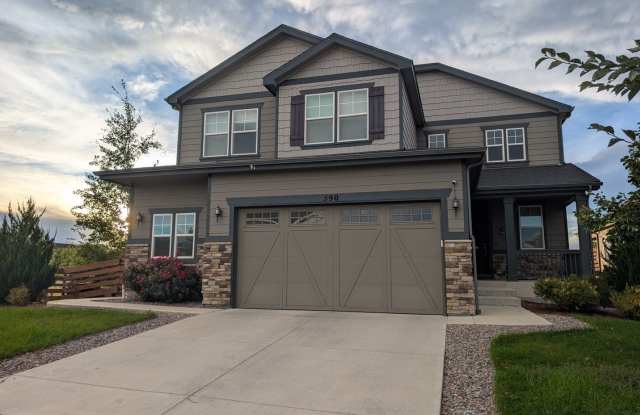 Stunning 6BR/5BA House in Erie - 590 Pikes View Drive, Erie, CO 80516