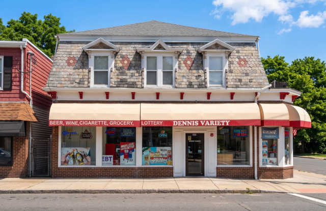 560 Broad St Gallery 2