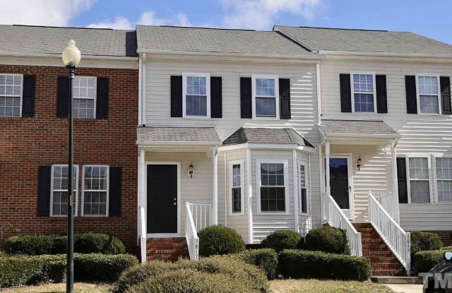 1817 Stroll Circle - 1817 Stroll Circle, Fuquay-Varina, NC 27526