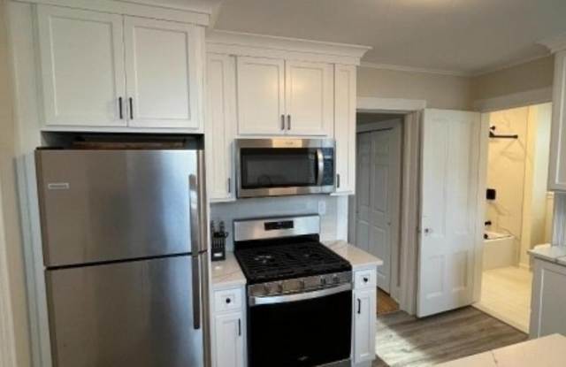53 Budd St 1st Fl - 53 Budd Street, Morristown, NJ 07960