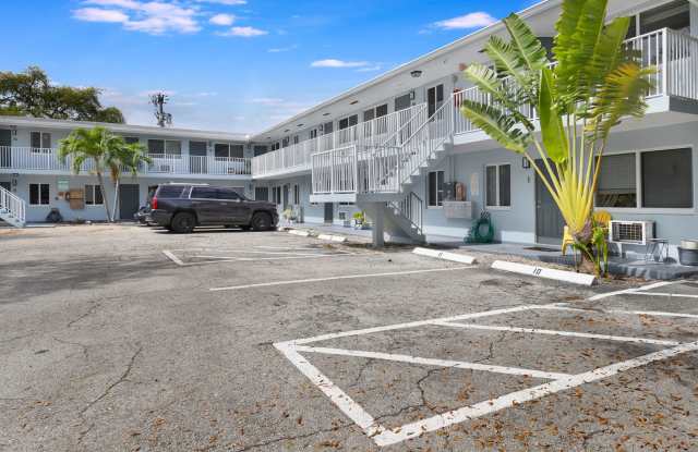 Newly Renovated spacious one bedroom one bathroom - 901 North F Street, Lake Worth, FL 33460