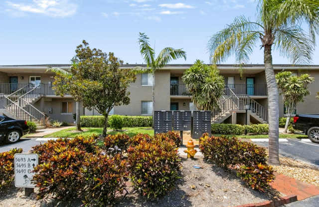 ** BROOK PINES ** 2 BED / 2 BATH - CONDO - LELY AREA - GREAT LOCATION - ANNUAL RENTAL photos photos ** BROOK PINES ** 2 BED / 2 BATH - CONDO - LELY AREA - GREAT LOCATION - ANNUAL RENTAL photos photos