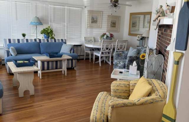 456 Key Largo Court Gallery 3
