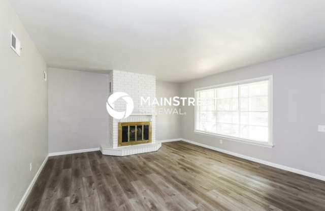 1308 Claudine Drive Gallery 3