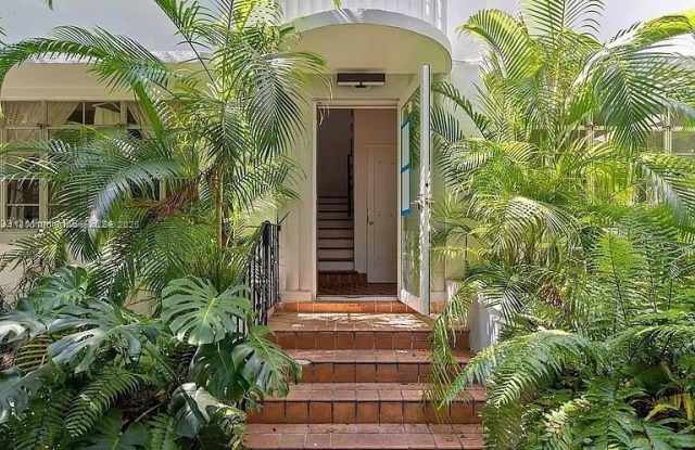 817 Lenox Ave photos photos