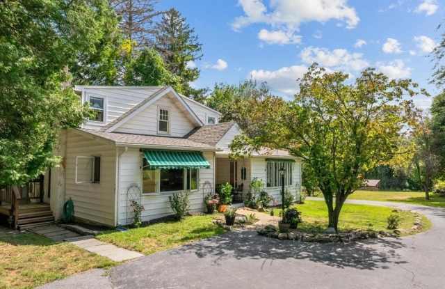 120 DIAMOND ROCK ROAD Gallery 2