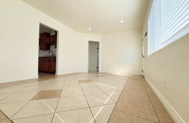 Spacious 4-Bedroom, 2-Bath Gated Home with Garage & Private Backyard Gallery 4