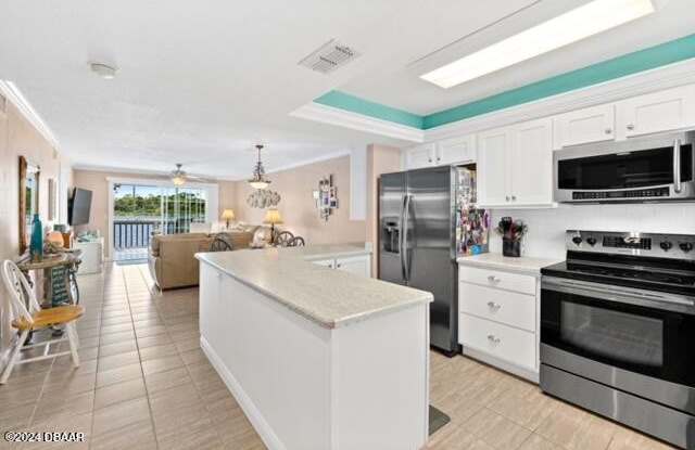 1004 Ocean Marina Drive Gallery 4