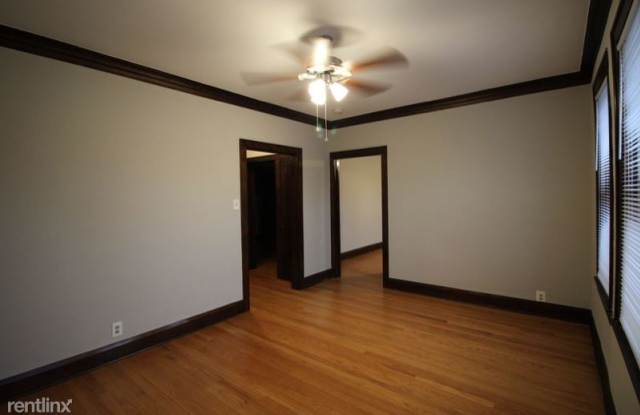 6057 W Addison St 2 Gallery 2