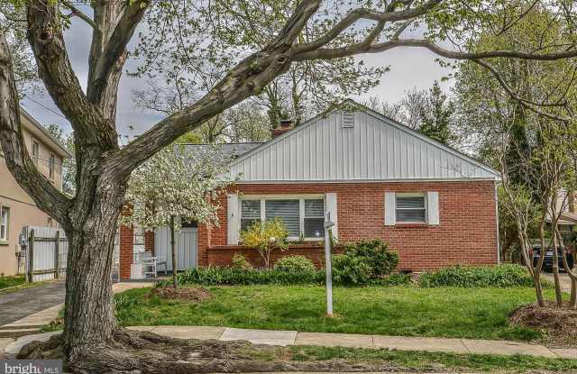 305 S FENWICK STREET - 305 South Fenwick Street, Arlington, VA 22204
