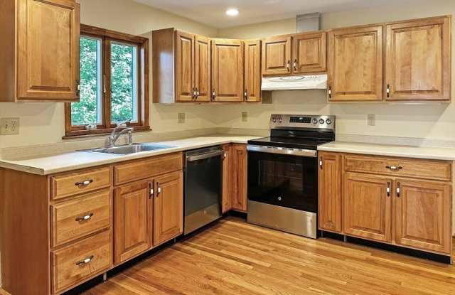 11 Mead Road 11 - 11 Mead Road, Arlington, MA 02474