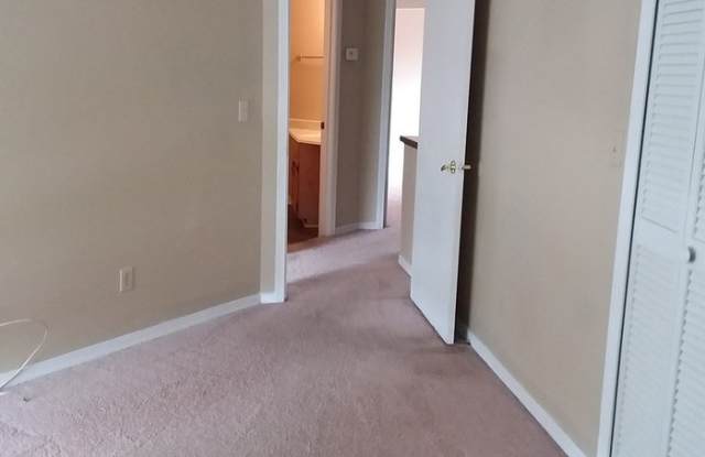 10046 Romaine Circle South Gallery 3