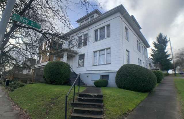 621 23rd Ave E photos photos