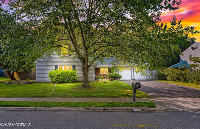 61 Berkshire Drive - 61 Berkshire Drive, Monmouth County, NJ 07731