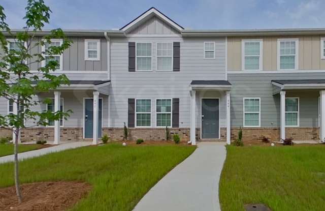 444 Hawthorn Trail Gallery 1