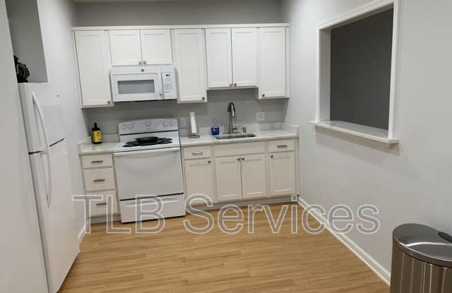 733 Main Street - Front photos photos