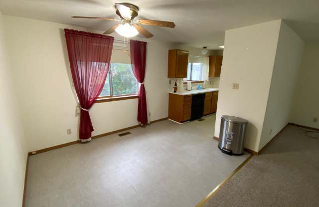 813 Horseshoe Drive Gallery 3