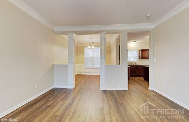 13215 Crooked Pine Court Gallery 4