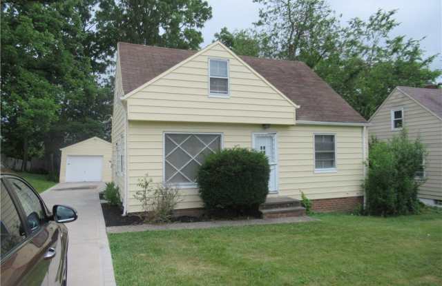86 Cowles Avenue photos photos