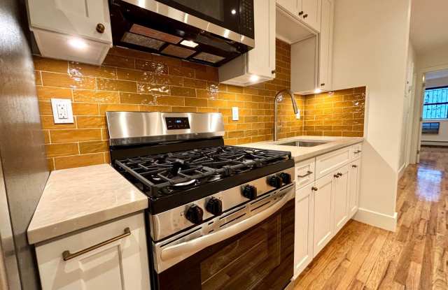 2182 Davidson Ave - 2182 Davidson Avenue, Bronx, NY 10453