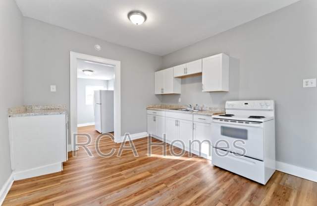 2956 Ruckle Street photos photos