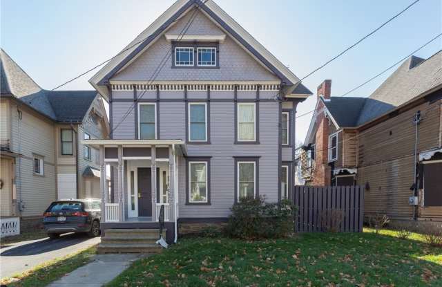 40 Cedar Street unit: 1 photos photos