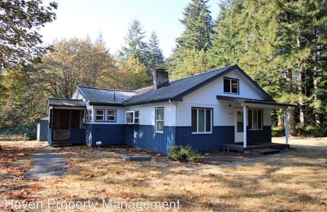 15606 14th Ave NW - 15606 14th Avenue Northwest, Maplewood, WA 98332