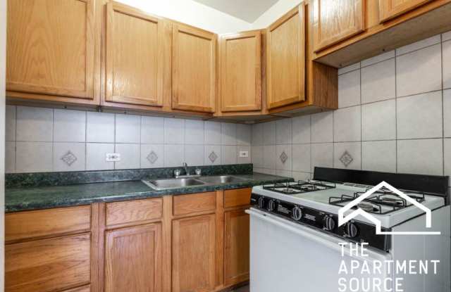 7462 North Ashland - 7462 North Ashland Avenue, Chicago, IL 60626