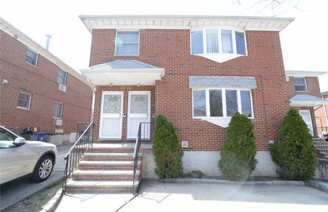 49-12 Enfield Place - 49-12 Enfield Place, Queens, NY 11364