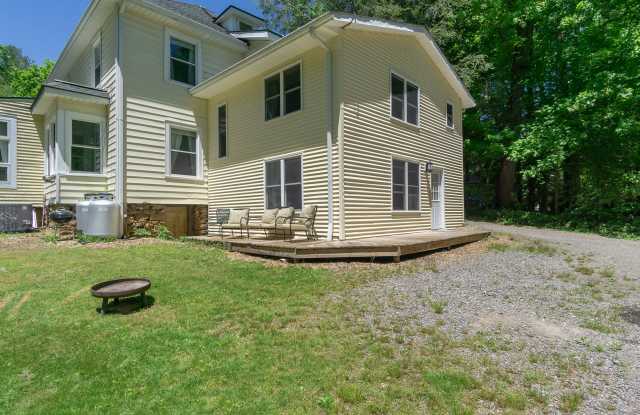 1120 Montreat Rd. Gallery 1