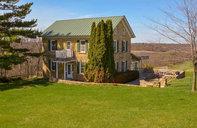 3884 Breezy Hill Road photos photos