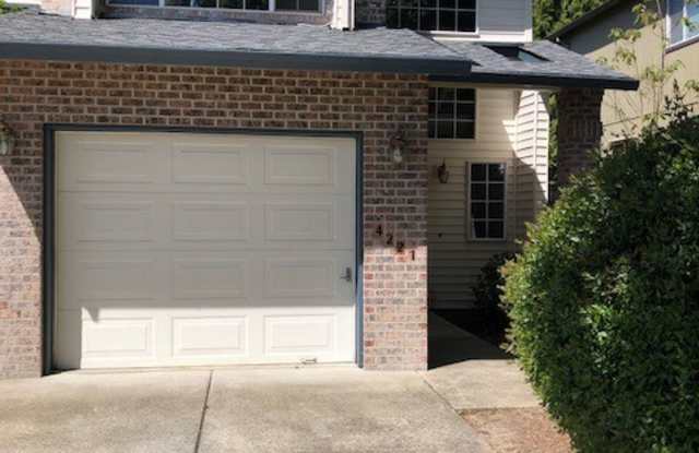 4221 Oak Street ~ Incredible Townhome Gallery 1